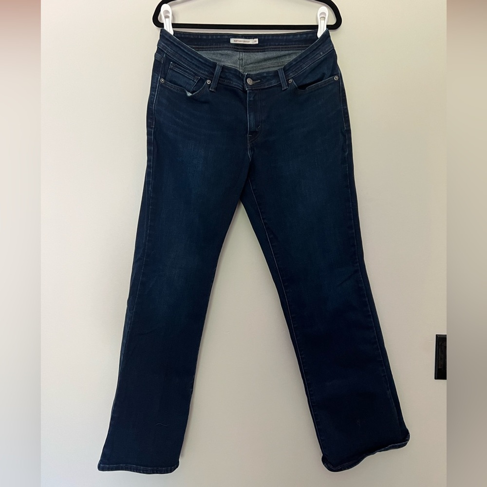 Levi 529 bootcut size 14